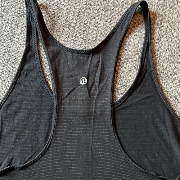 Lululemon Baltimore LOVE project tank - Picture 4 of 4